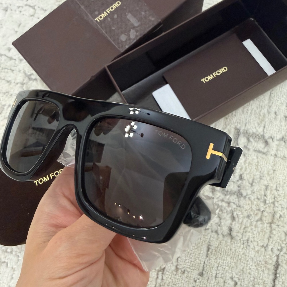 Tom Ford Fausto TF711 01A Black Square Sunglasses Mens Womens Made in Italy - Picture 6 of 11